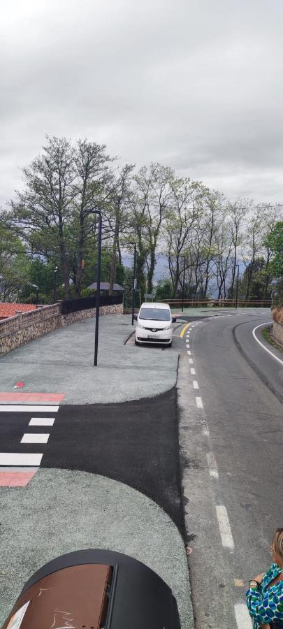 Hotel Artxanda Bilbao, Parking Gratuito En El Exterior Junto Al Hotel (Adults Only) Luaran gambar
