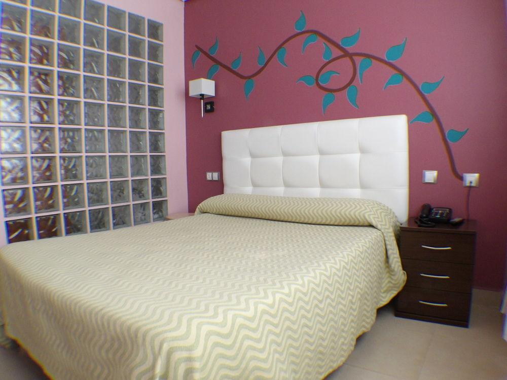 Hotel Artxanda Bilbao, Parking Gratuito En El Exterior Junto Al Hotel (Adults Only) Luaran gambar